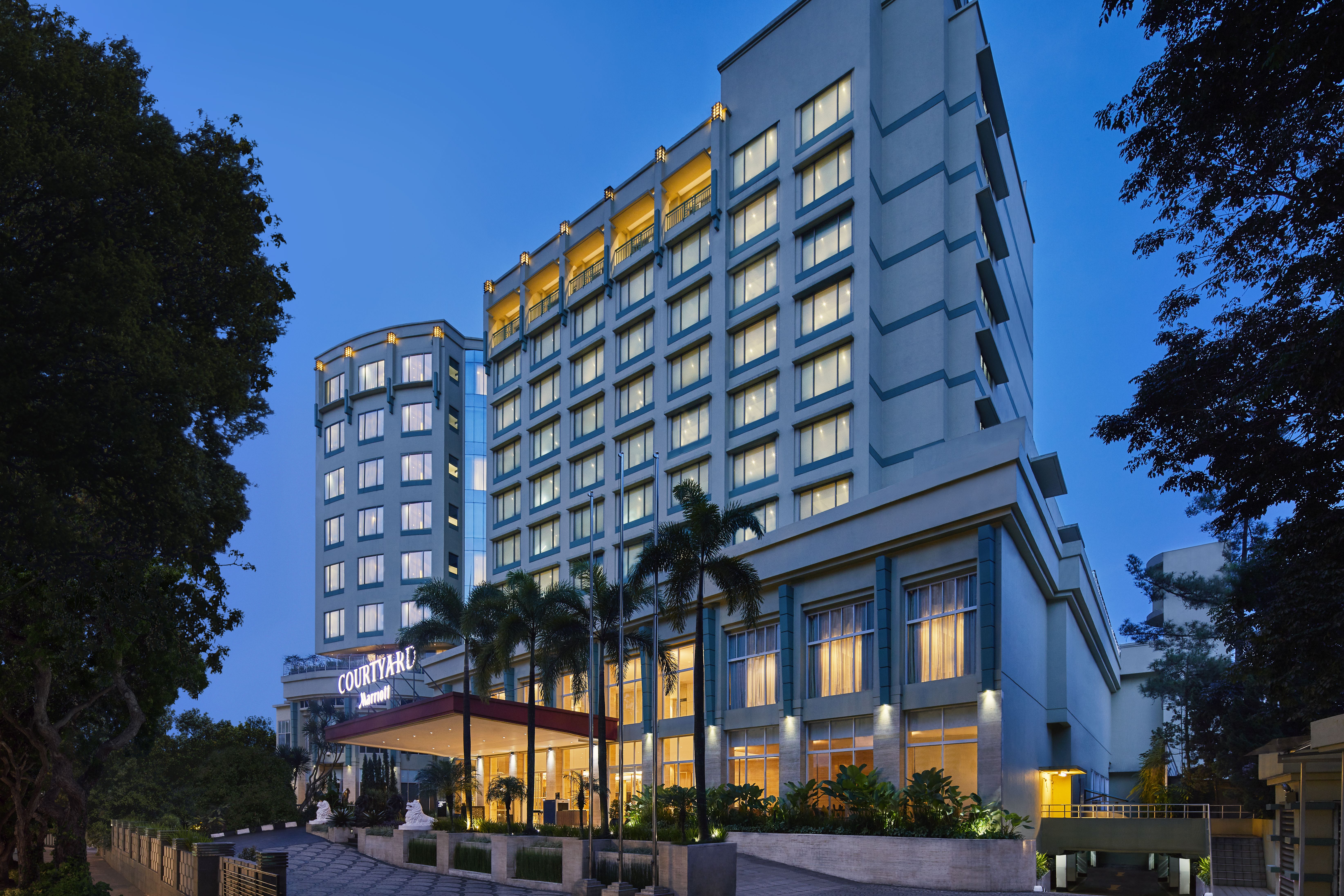 Courtyard by Marriott Bandung Facade